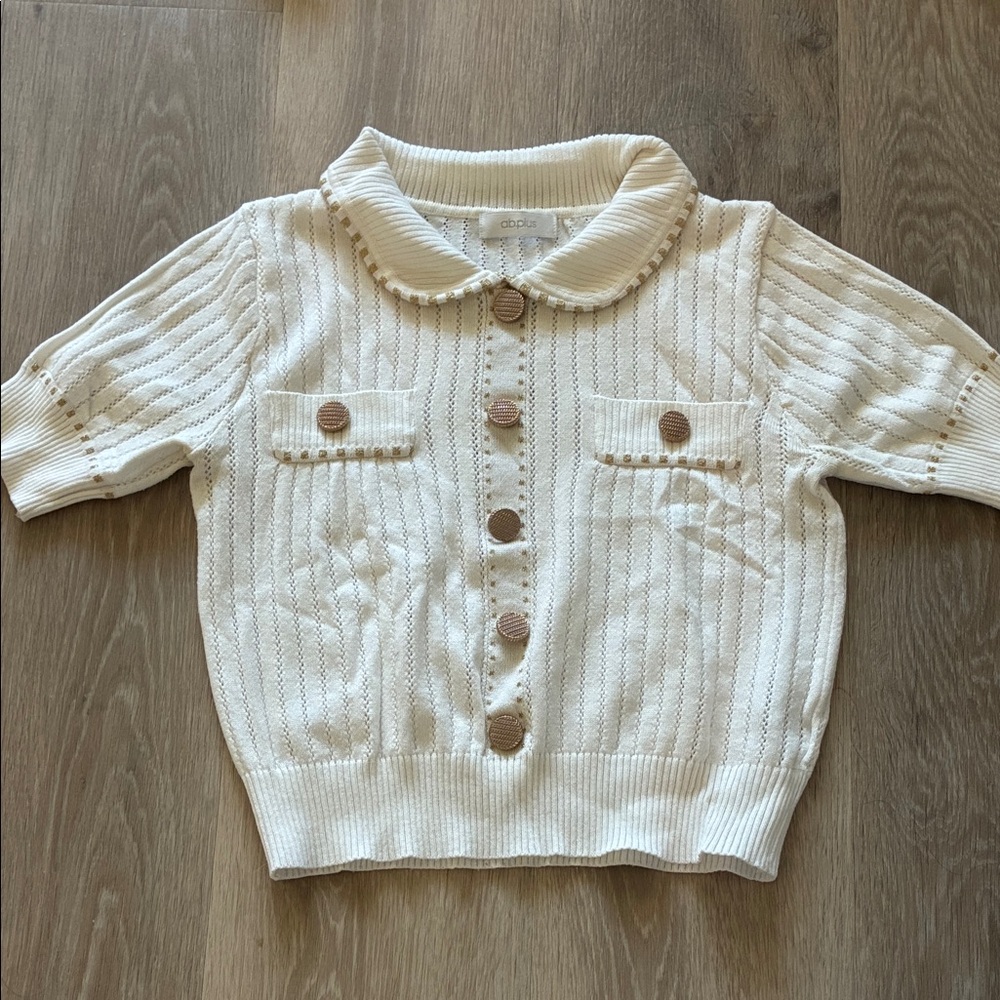 Cream Short Sleeve Cardigan with Button Details